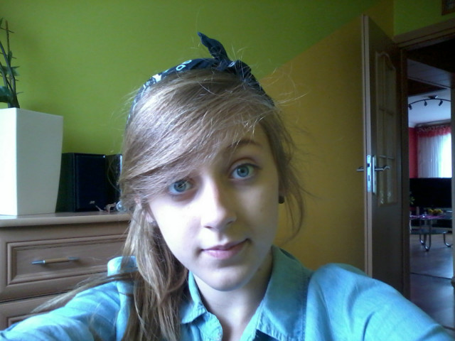 Emm. ;*