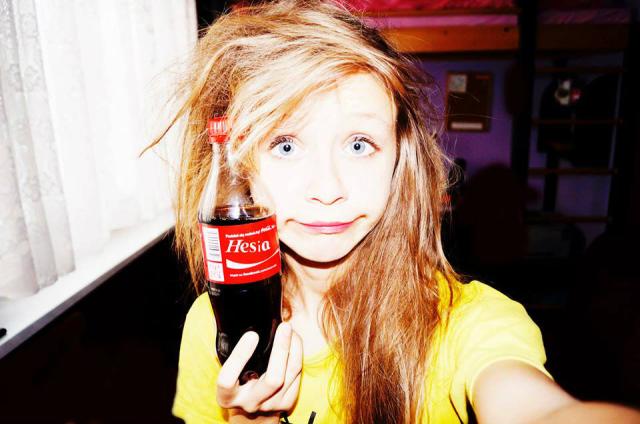 Hesia Cola hello