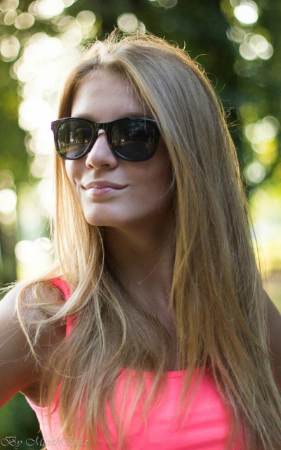 Lady in pink and black