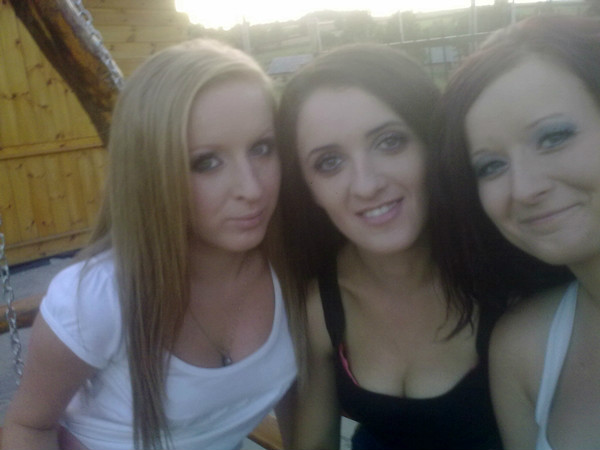 Ladies :*