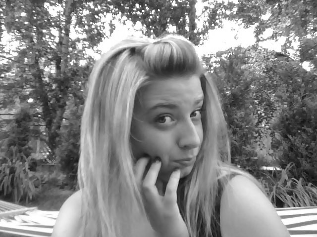Cze 