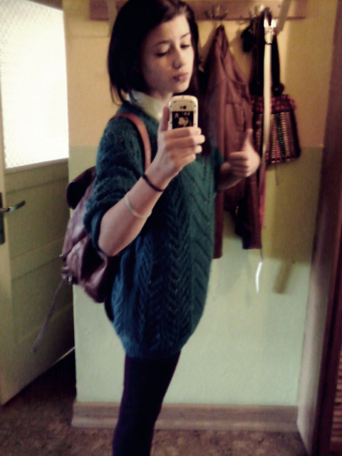 SO , I GO TO SCHOOL !