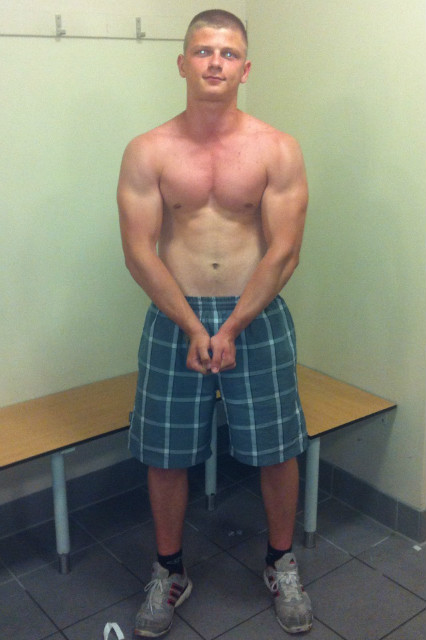 Sun is out, guns out! 