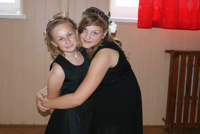 Z Gos :* 