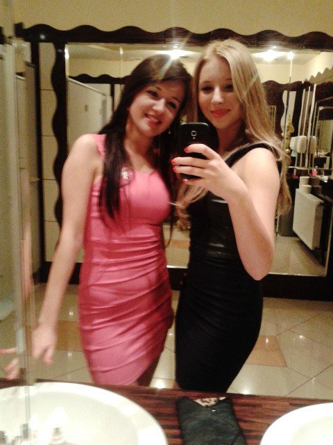 Paula:*