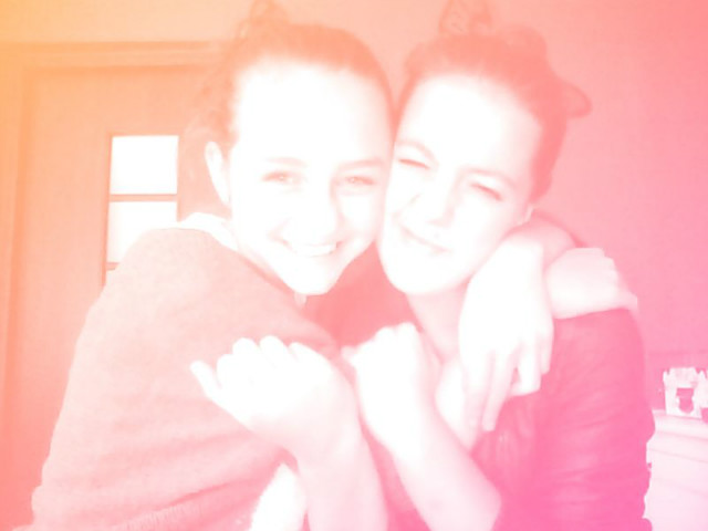 Ola *,*