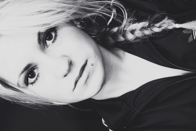 Wpis jestestakbliskox3