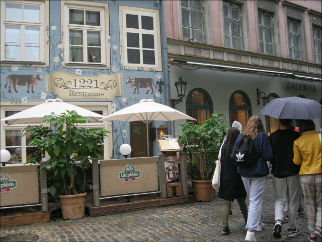 deszczowa riga