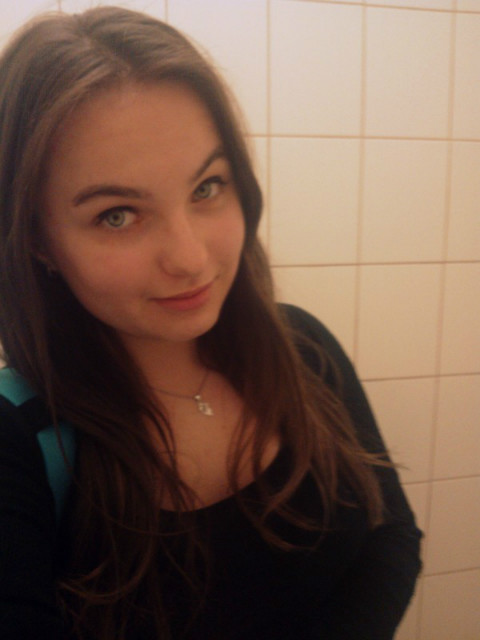 ^.^
