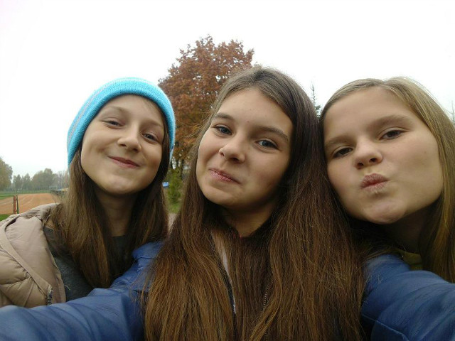 Myy;33