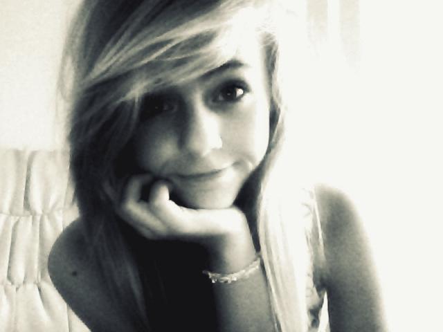 pocztki ;3