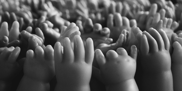 hands up