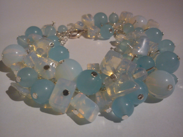 niebiaski kwarc i opal