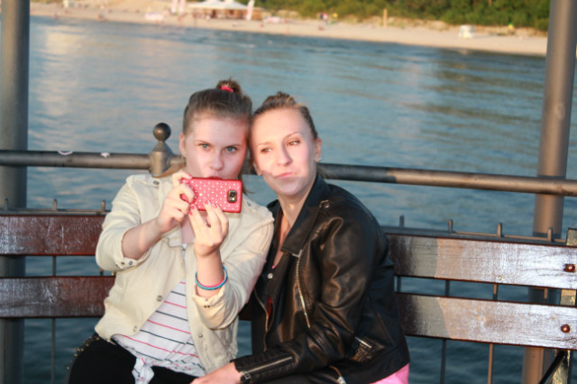 Wpis bialejestczarne