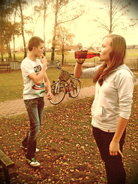 Mojee Gupoole ; 3