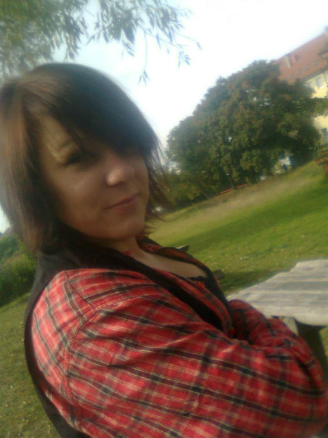 18-stka :*