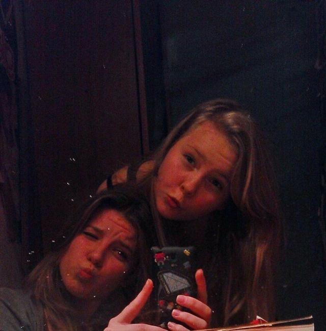 KC ;* 