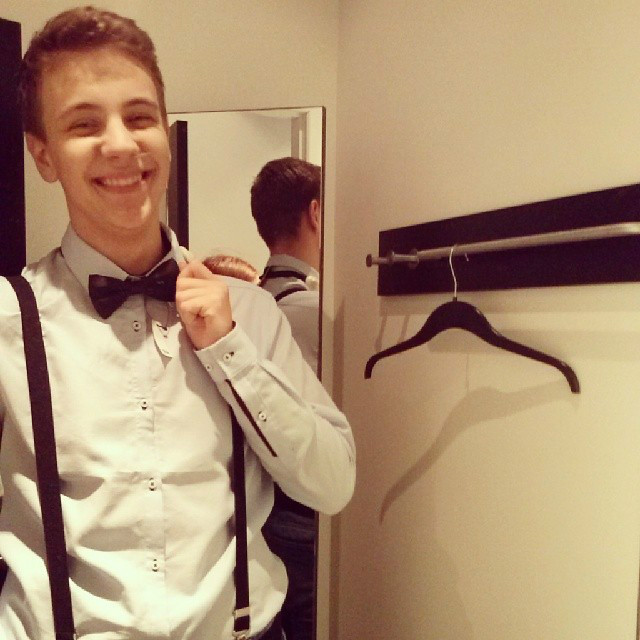 BOW TIE'S ARE COOL :D