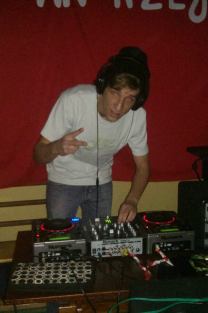 Dj! :3 