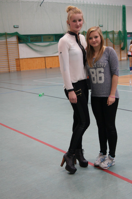  z Wik : *