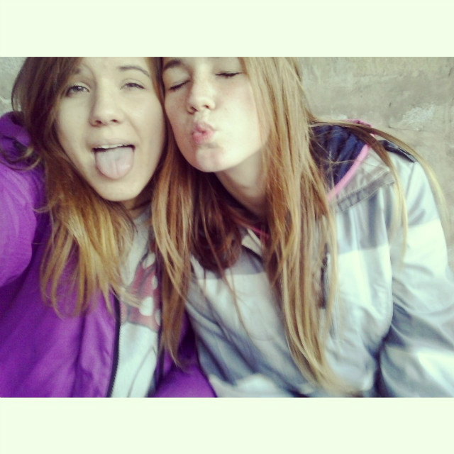 dfghjkmnbg