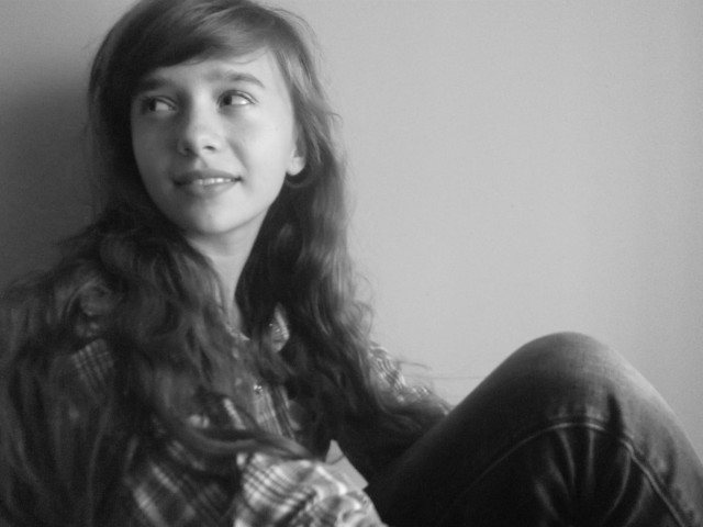 Niewninny umieszek ; *
