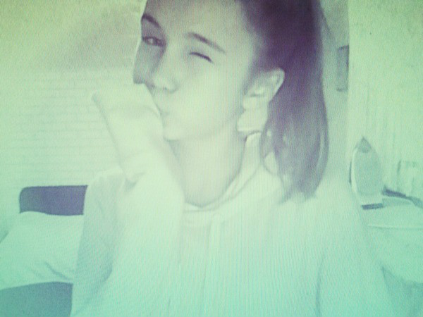 yj chwil.