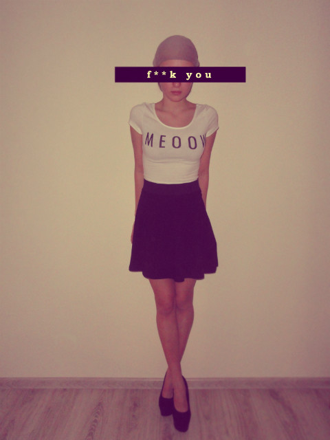 Meoow .