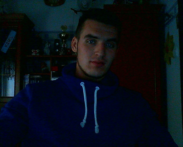 Chujowo..