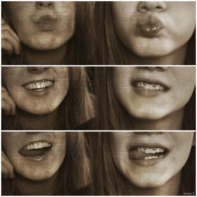 SMAJLOWELOVE 