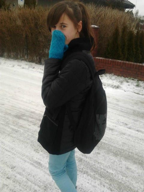 Mr ;*