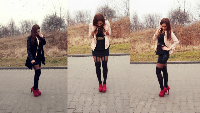 maroon boots