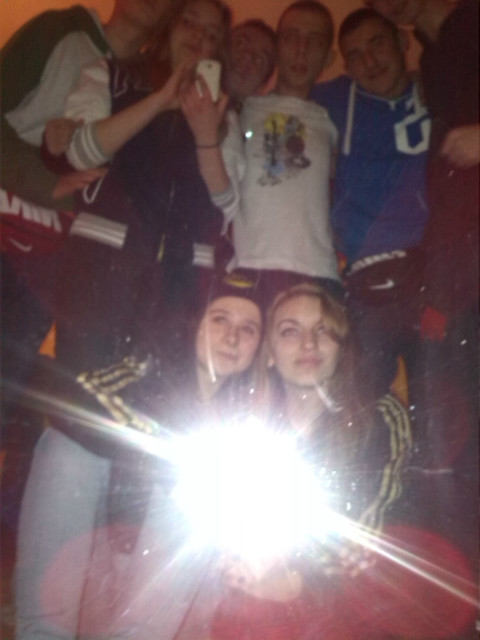 19 U  KOLEGI *.*
