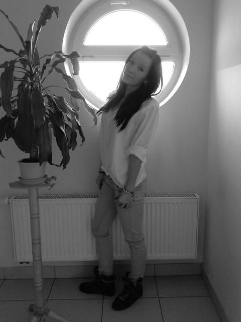 My live is .. 