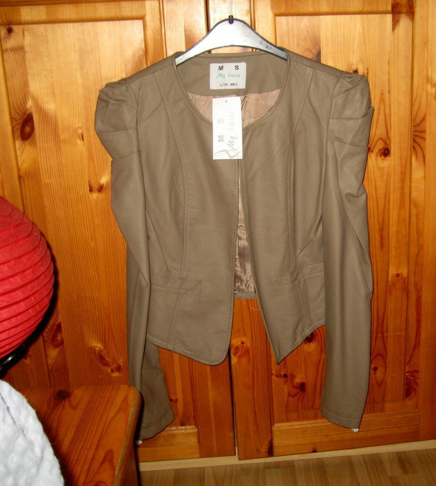 Nowa khaki bufki 
