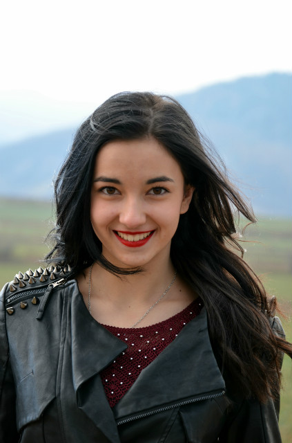 red lips. 