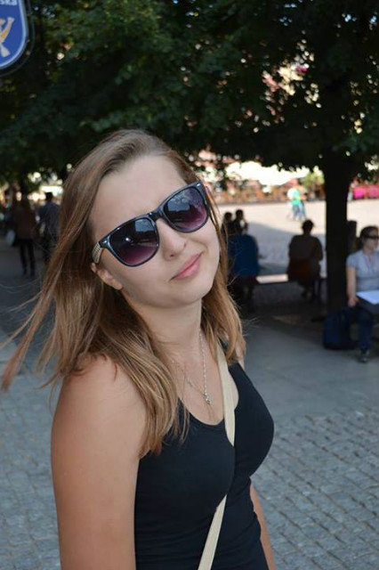 Kotecek ;****