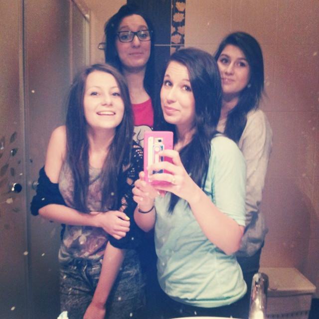 PARTY.!!! 