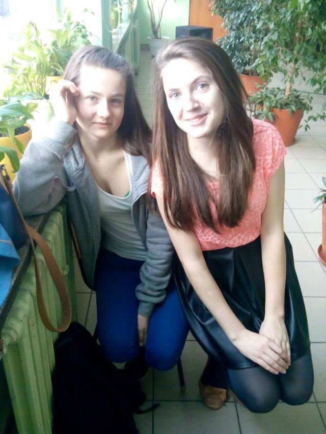 Z Andzi ;**