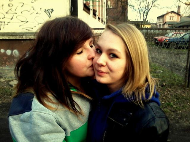 pluje w ryje , mwi nara