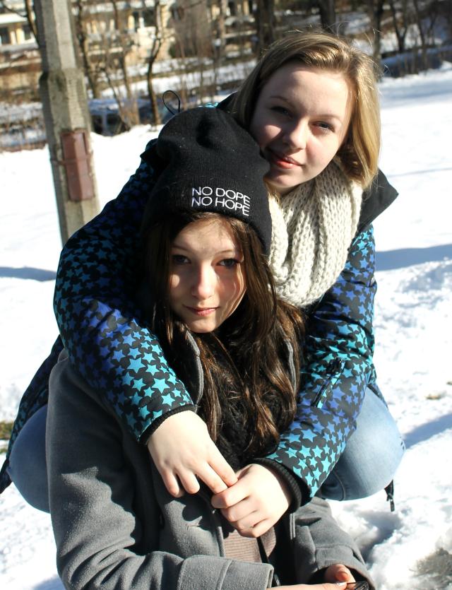 Ona. :)