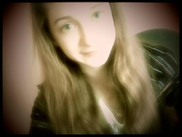 Taki tam brzydal.! :*