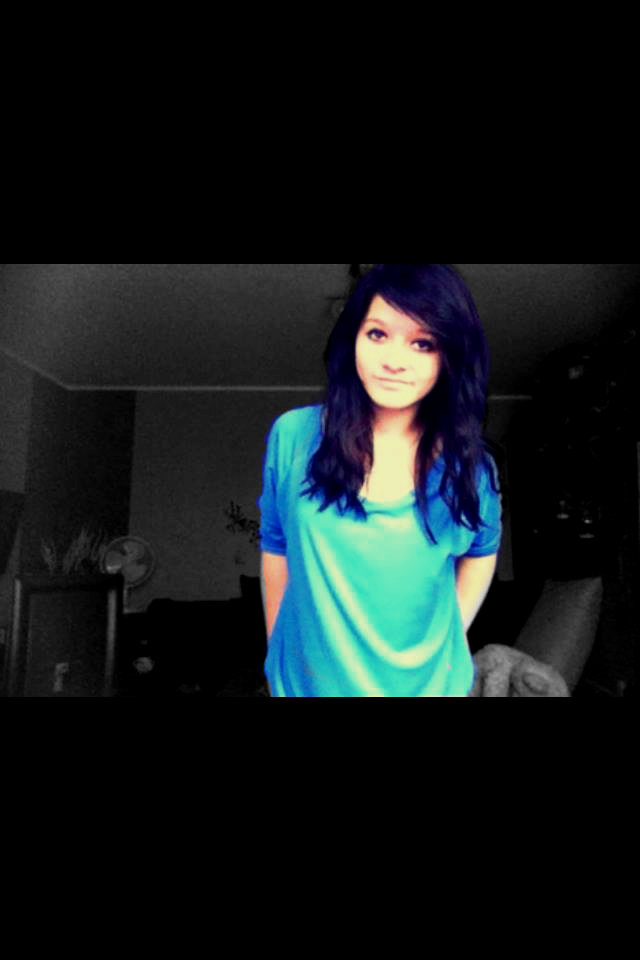 Hello :3