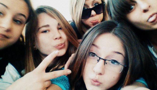 hyhy