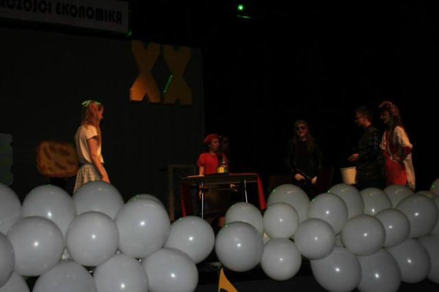 eekooonomik
