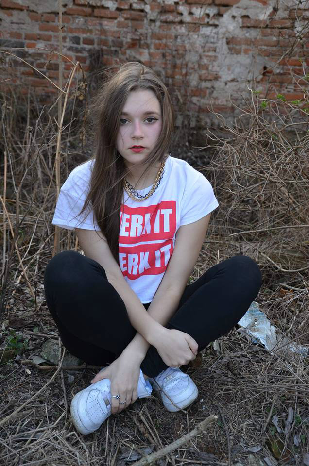 :*
