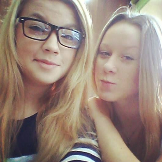 Kc ;*