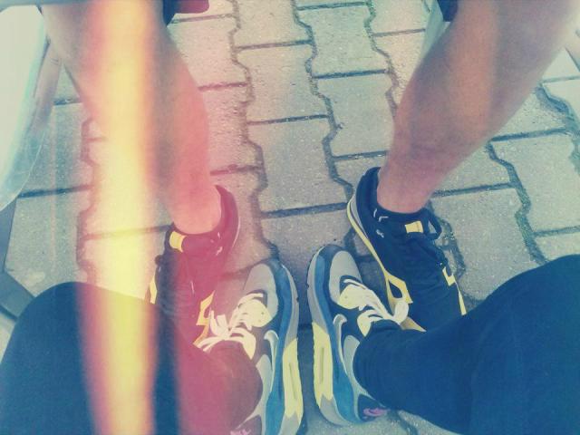 Stareeee...