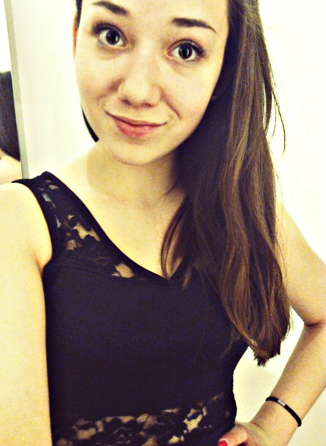 my love is coming .