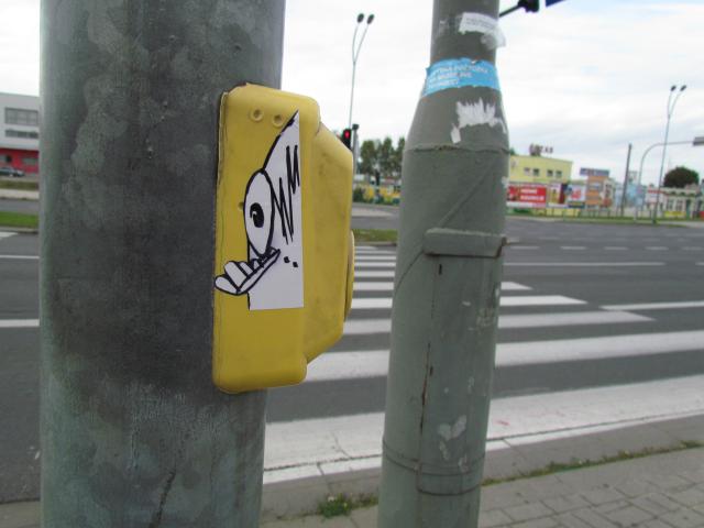 V35